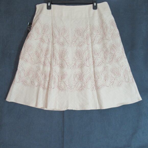 Axcess Skirt Women 14 Beige Embroidered Floral A Line Flowy Preppy Rich Girl NWT - Picture 3 of 7